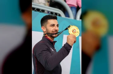 Eray Şamdan, Dünya Karate Şampiyonası’nda altın madalya kazandı 
