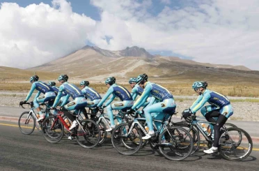 Erciyes’teki Yüksek İrtifa Bisiklet Kampları spor turizmini zirveye taşıyor 