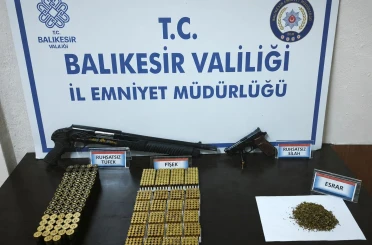 Erdek’te uyuşturucu ve silah operasyonu 