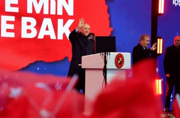 Erdoğan: "İktidarımızın ve ittifakımızın enkaz altında kalmasını bekleyenler büyük bir hayal kırıklığına uğradı" 