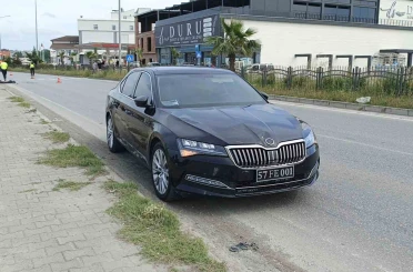 Erfelek Belediye Başkanı’nın makam aracının çarptığı bisikletli yaralandı 