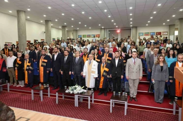 ERÜ Turizm Fakültesi 17. dönem mezunlarını verdi 