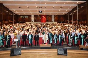 ERÜ Ziraat Fakültesi’nde 15. dönem mezuniyet sevinci 