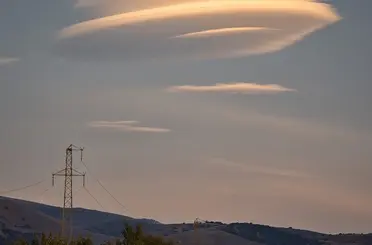 Erzincan’da UFO’yu andıran mercek bulutu ilgi çekti
