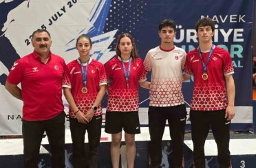 Erzincanlı milli badmintonculardan uluslararası turnuvada 4 madalya 