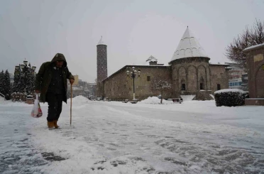 Erzurum kara teslim 