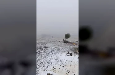 Erzurum’da Çakmak Dağı beyaza büründü 