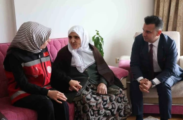 Erzurum’da şehit annesine anlamlı bayram hediyesi 