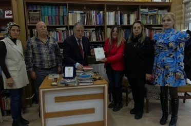 Erzurum’un tarih hafızasına vefa: Prof. Dr. Erol Kürkçüoğlu’na plaket verdiler 