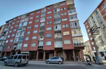 Eşinin tatilde olduğu sırada yatağında cansız bedeni bulundu 