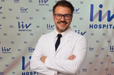 "Eski akciğer ve karın filmleri skolyoz teşhisinde ipucu olabilir" 