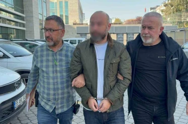 Eski kız arkadaşını "işten çıkarsınlar" diye eğitim kurumuna pompalı tüfekle saldıran zanlı tutuklandı 