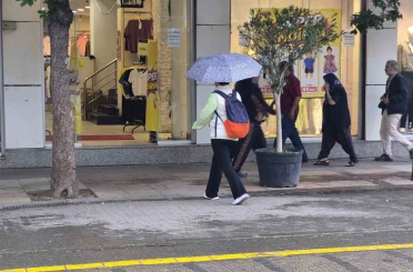 Eskişehir güne hafif sağanakla başladı 