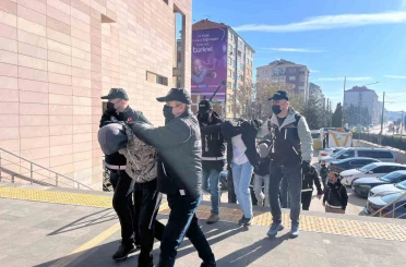 Eskişehir merkezli 6 ilde uyuşturucu operasyonunda 14 tutklama 