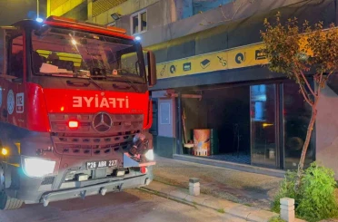 Eskişehir’de eğlence mekanında yangın: Müşteriler kendini dışarı attı 