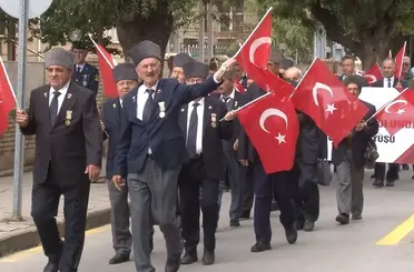 Eskişehir’de Gaziler Günü dolayısıyla bando yürüyüşü yapıldı
