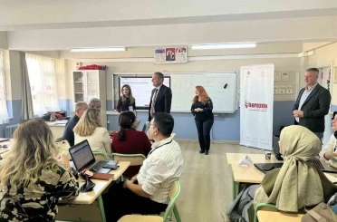 Eskişehir’de Harezmi Eğitim Programı öğretmen eğitimleri başladı 
