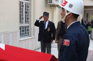 Eskişehir’in son Kore Gazisi son yolculuğuna uğurlandı 