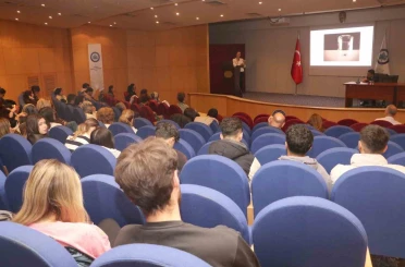 ESOGÜ’de ’Sağlıklı Yaşlanma Paneli’ düzenlendi 