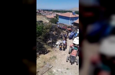 Evin avlusunda çıkan yangın büyümeden söndürüldü 