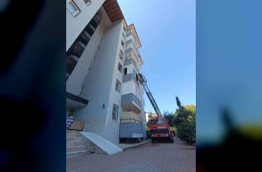 Evin mutfağında çıkan yangın söndürüldü 