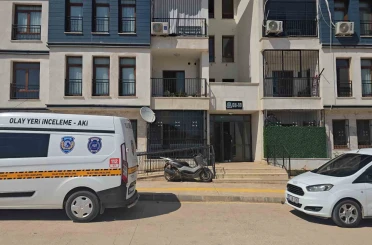 Evinde silahla vurulmuş halde bulunan kadın kurtarılamadı 