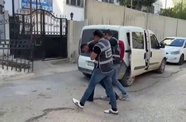Evlenmek istediği kızın kardeşini öldüren şahıs ülkesine kaçmak isterken yakalandı 