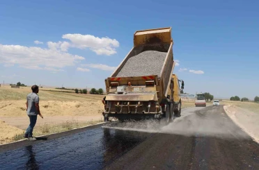 Eyyübiye kırsalında yol standardı yükseliyor 