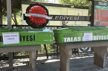 Feci kazada hayatını kaybeden anne ve 8 aylık bebeği yan yana toprağa verildi 