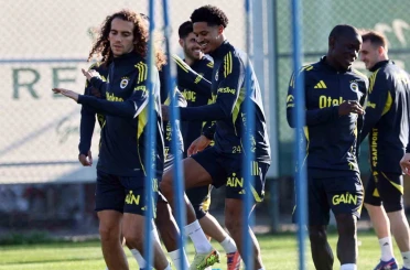 Fenerbahçe, Antalyaspor maçı hazırlıklarını tamamladı 