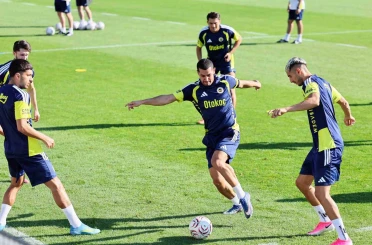 Fenerbahçe, Avusturya’daki hazırlıklarına devam etti 