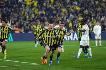 Fenerbahçe, lider Galatasaray ile puan farkını 1’e indirdi 