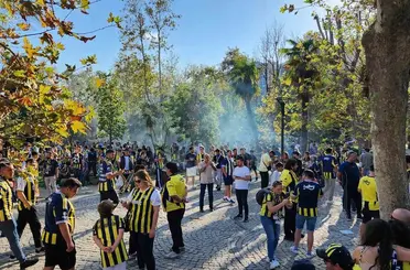 Fenerbahçe taraftarından Trabzonspor maçına yoğun ilgi
