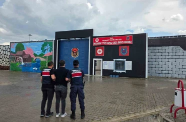 FETÖ’den aranan şahsı jandarma yakaladı 