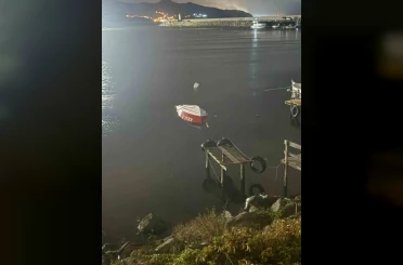Filyos’ta hortum çıktı, balıkçı teknesi battı 