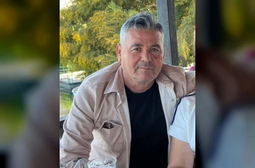 Finike’de elektrik direğine çarpan motosikletli hayatını kaybetti 