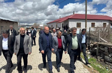 Fırat, Tekman ve Karayazı’da halkla buluştu 
