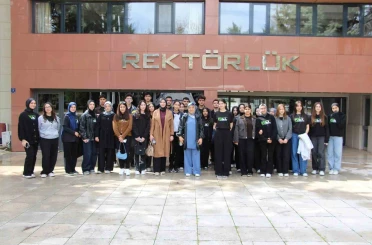 Fırat Üniversitesi’nde okul gezileri sürüyor 
