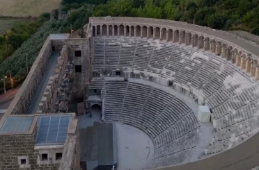 Fiziksel engelli bireyler Aspendos Antik Tiyatrosu’nu VR gözlükleri ile sanal ortamda gezdi 