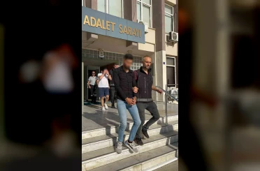 Forum AVM’de uyuşturucu alışverişi polise takıldı 