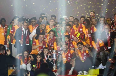 Galatasaray ligi 77 puanla şampiyon olarak tamamladı 