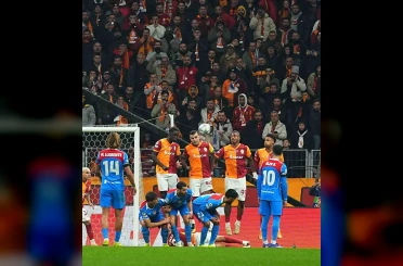 Galatasaray, UEFA Şampiyonlar Ligi’nde puanını 10’a çıkardı 