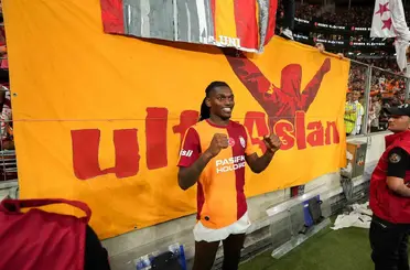 Galatasaray’da maç sonucu üçlüsü Rafael Leao’dan
