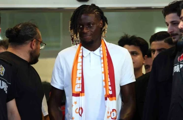 Galatasaray’ın yeni transferi Lesley Ugochukwu, İstanbul’a geldi 