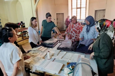 Gazenne kumaşı kadınların elinde yeniden hayat buluyor 