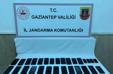 Gaziantep’te 1,7 milyon TL değerinde kaçak cep telefonu ele geçirildi 
