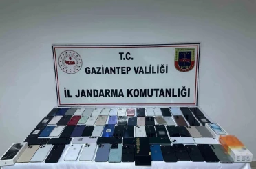 Gaziantep’te 3 milyon TL değerinde kaçak telefon ele geçirildi 