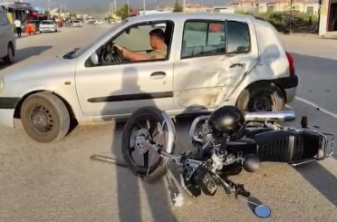 Gaziantep’te otomobil ile çarpışan motosikletin sürücüsü yaralandı 