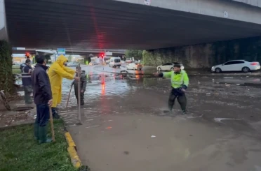 Gaziantep’te "süper hücre" hayatı felç etti 