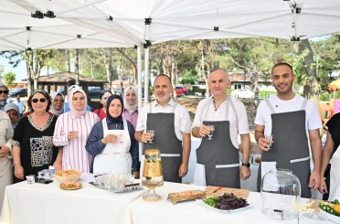Gaziosmanpaşa Belediyesi’nin yenilediği Millet Bahçesi’ne ilk adımı kadınlar attı 